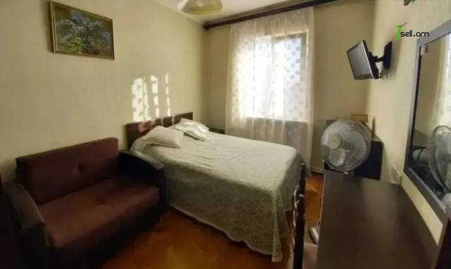 3 սենյականոց բնակարան Կոմիտասի պողոտայում, 95 քմ, նախավերջին հարկ, 2 սանհանգույց