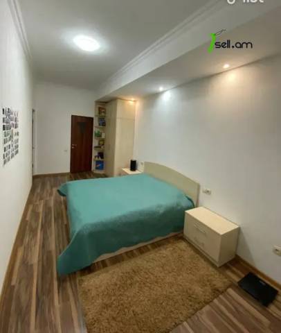 3 սենյականոց բնակարան նորակառույց շենքում Վերին Անտառային փողոցում, 100 ք.մ., 3/8 հարկ