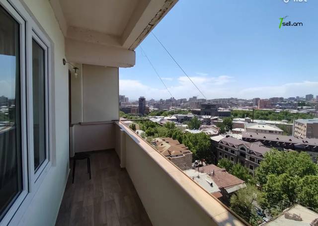 3 սենյականոց բնակարան, Zaqyan Street, 90 ք.մ., 2 սանհանգույց, կապիտալ վերանորոգված
