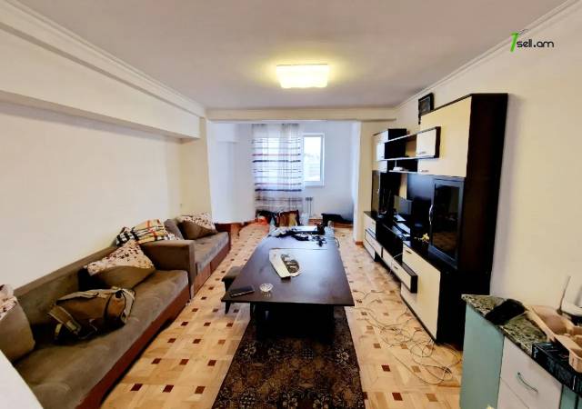 2 սենյականոց բնակարան Տիգրան Մեծի պողոտայում, 80 ք.մ., կապիտալ վերանորոգված