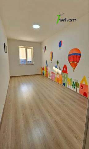 Բազմաֆունկցիոնալ գույք Սայաթ-Նովայի պողոտայում կենտրոնում, 260 քմ