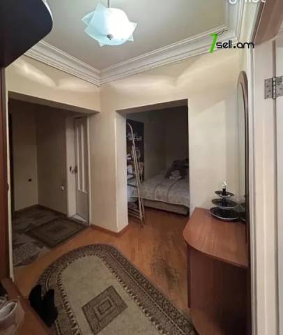 2 սենյականոց բնակարան, Մելիք Մելիքյան փողոցի նրբանցք, 64 ք.մ., նախավերջին հարկ