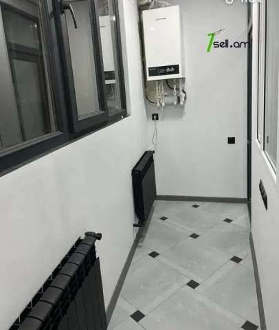 3 սենյականոց բնակարան, Նորաշեն թաղամաս, 80 քմ, 12/16 հարկ, 2 սանհանգույց, մի քանի պատշգամբ