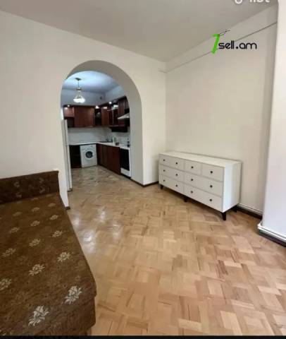 3 սենյականոց բնակարան Կոմիտասի պողոտայում, 75 քմ, 2/5 հարկ, բարձր առաստաղներ, կապիտալ վերանորոգված