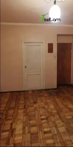 4 սենյականոց բնակարան Ղափանցյան փողոցում, 95 քմ, մի քանի պատշգամբ, կոսմետիկ վերանորոգում, քարե շենք
