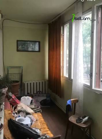 2 սենյականոց բնակարան Մամիկոնյանց փողոցում, 68 ք.մ., մի քանի պատշգամբ, 2/5 հարկ