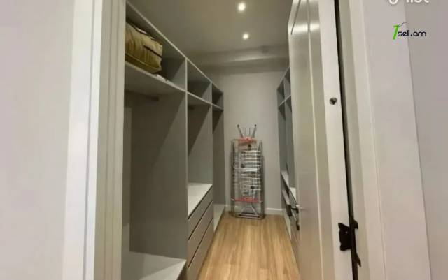 2 սենյականոց բնակարան նորակառույց շենքում Արամի փողոցում, 64 ք.մ., 6/9 հարկ, բարձր առաստաղներ