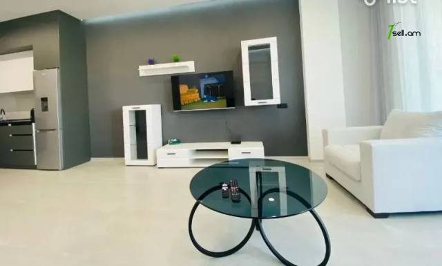2 սենյականոց բնակարան նորակառույց շենքում Հայկ Հովսեփյան փողոցում, 70 ք.մ., բարձր առաստաղներ
