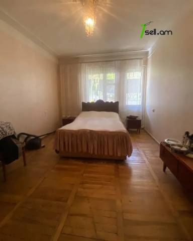 3 սենյականոց բնակարան, Դավթաշեն 3-րդ թաղամաս, 101 քմ, 1/9 հարկ, 2 սանհանգույց, մասնակի վերանորոգում