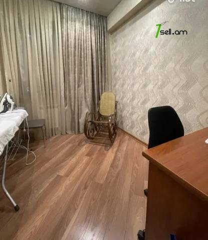 3 սենյականոց բնակարան նորակառույց շենքում Կոմիտասի պողոտայում, 70 ք.մ., 11/18 հարկ, բարձր առաստաղներ