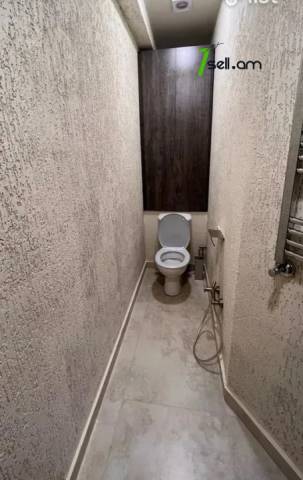 2 սենյականոց բնակարան նորակառույց շենքում Չարենցի փողոցում, 70 քմ, 5/12 հարկ, 2 սանհանգույց