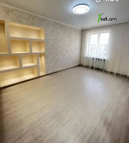 2 սենյականոց բնակարան, Vagharsh Vagharshyan street, 33 ք.մ., կապիտալ վերանորոգված, քարե շենք