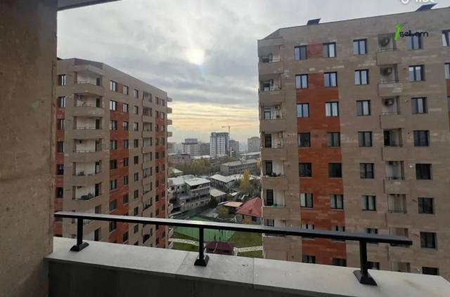 3 սենյականոց բնակարան նորակառույց շենքում Արղության փողոցում, 80 քմ, 11/14 հարկ, 2 սանհանգույց