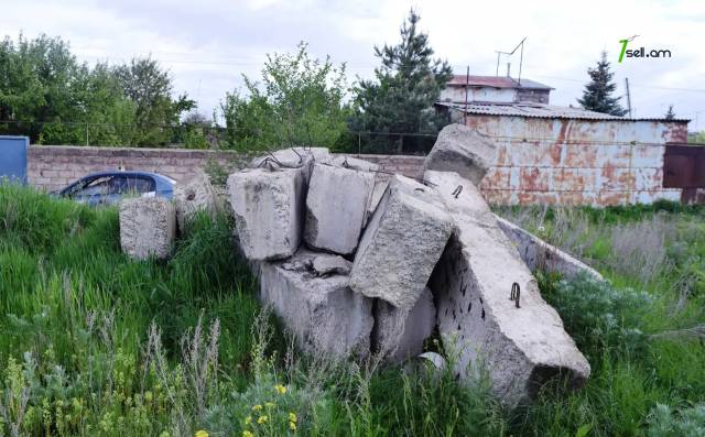 Հողատարածք բնակելի շինությունների համար Գյումրիում, 120 ք.մ.