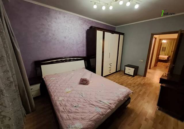 3 սենյականոց բնակարան Թումանյան փողոցում, 90 ք.մ., նախավերջին հարկ, կապիտալ վերանորոգված