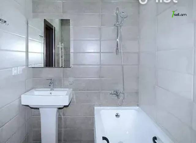 2 սենյականոց բնակարան նորակառույց շենքում Պարույր Սևակի փողոցում, 70 ք.մ., 9/14 հարկ