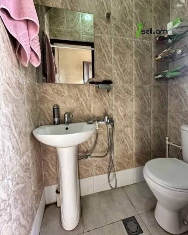 Երկու հարկանի քարե տուն Հովնաթանի փողոցում Մալաթիա Սեբաստիայում, 405 ք.մ., 3+ սանհանգույց