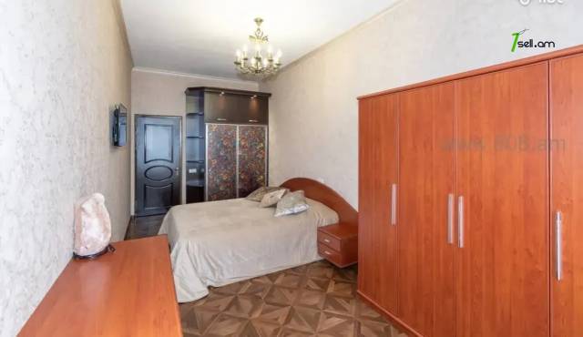 3 սենյականոց բնակարան նորակառույց շենքում Նաիրի Զարյան փողոցում, 113 ք.մ., 2 սանհանգույց