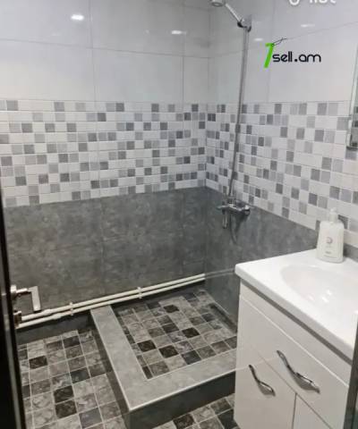 3 սենյականոց բնակարան Էրեբունու փողոցում, 93 քմ, 7/9 հարկ, կապիտալ վերանորոգված