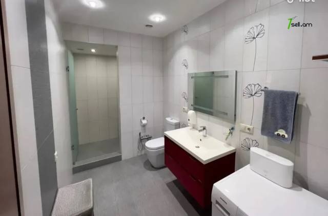 4 սենյականոց բնակարան նորակառույց շենքում Հյուսիսային պողոտայում, 200 ք.մ., 4/9 հարկ, 2 սանհանգույց