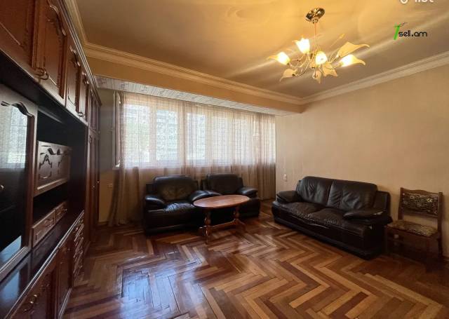 3 սենյականոց բնակարան, Ավան-Առինջ 1-ին միկրոշրջան, 85 ք.մ., 2 սանհանգույց, 3/9 հարկ