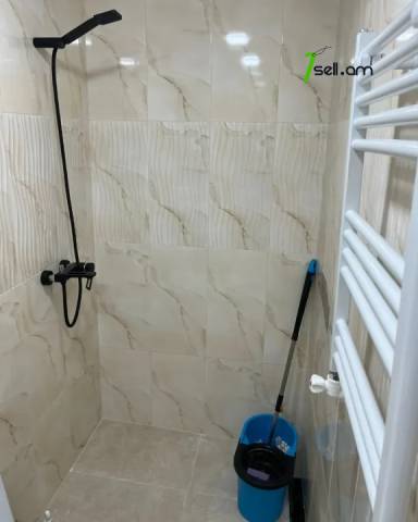 Գրասենյակային տարածք Ղազար Փարպեցու փողոցում կենտրոնում, 63 քմ