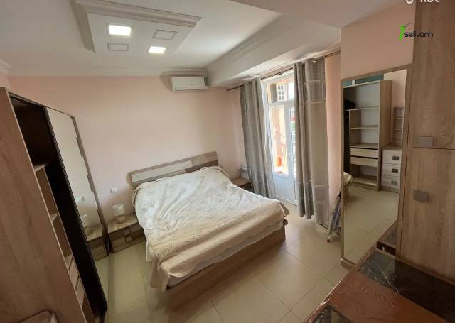 3 սենյականոց բնակարան նորակառույց շենքում Վերին Անտառային փողոցում, 120 ք.մ., 2 սանհանգույց