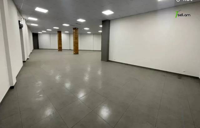 Առևտրային տարածք Լեփսիուսի փողոցում Քանաքեռ Զեյթունում, 610 ք.մ.