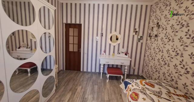 Երկու հարկանի քարե տուն Սասունցի Դավիթ փողոցում Էրեբունիում, 103 քմ, 2 սանհանգույց