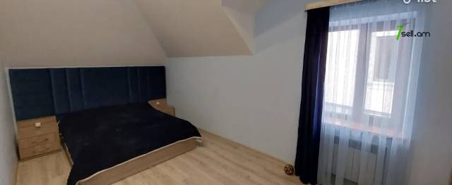 Երկու հարկանի քարե տուն Շիրազի փողոցում Աջափնյակում, 163 ք.մ., 2 սանհանգույց, կապիտալ վերանորոգված