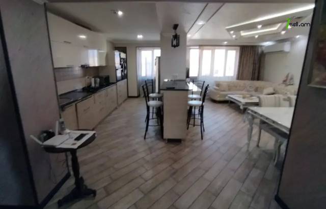 4 սենյականոց բնակարան Սվաճյան փողոցում, 98 քմ, դիզայներական ոճով վերանորոգված