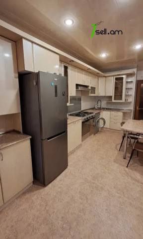 3 սենյականոց բնակարան Պարոնյան փողոցում, 100 քմ, 5/9 հարկ, եվրովերանորոգված