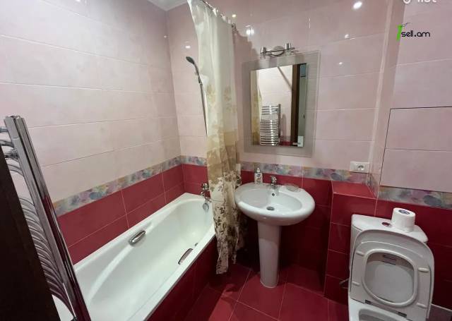 3 սենյականոց բնակարան նորակառույց շենքում Հյուսիսային պողոտայում, 87 ք.մ., 3/11 հարկ, 2 սանհանգույց