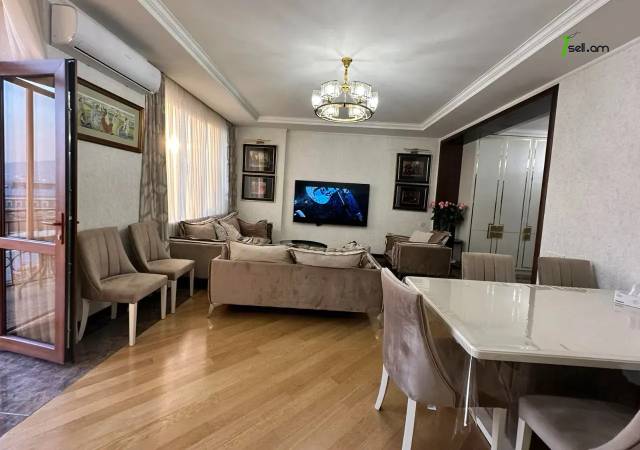 3 սենյականոց բնակարան նորակառույց շենքում Անտառային փողոցում, 105 ք.մ., բարձր առաստաղներ, 2/6 հարկ