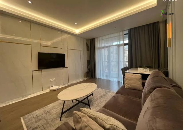 3 սենյականոց բնակարան նորակառույց շենքում Օրբելի եղբայրների փողոցում, 85 քմ, 4/15 հարկ