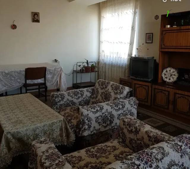 3 սենյականոց բնակարան, Չարենց թաղամաս, 83 քմ, 8/14 հարկ, կոսմետիկ վերանորոգում