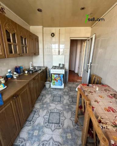 3 սենյականոց բնակարան Սեբաստիայի փողոցում, 65 քմ, նախավերջին հարկ, կոսմետիկ վերանորոգում