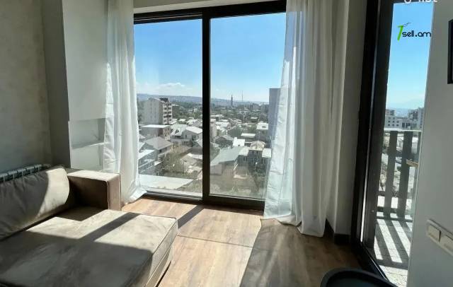 3 սենյականոց բնակարան նորակառույց շենքում Արաբկիրի 21-րդ փողոցում, 84 քմ, 6/8 հարկ, բարձր առաստաղներ