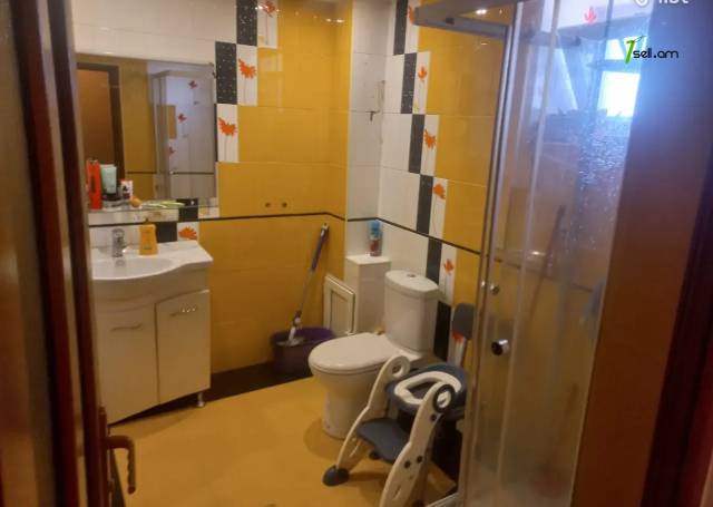 3 սենյականոց բնակարան Արմեն Տիգրանյանի փողոցում, 115 քմ, 2/5 հարկ, 2 սանհանգույց, եվրովերանորոգված