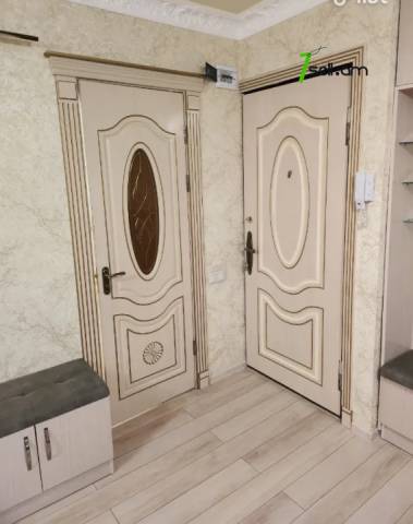 2 սենյականոց բնակարան Կոմիտասի պողոտայում, 55 ք.մ., 3/5 հարկ, եվրովերանորոգված, քարե շենք