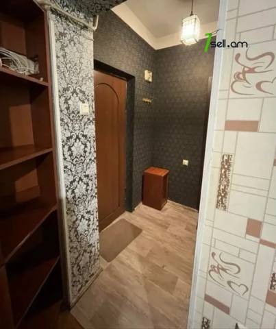 2 սենյականոց բնակարան Քաջազնունի փողոցում, 45 քմ, 2/10 հարկ, կոսմետիկ վերանորոգում