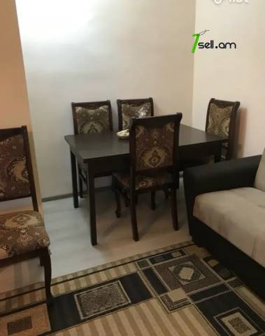 2 սենյականոց բնակարան Նիկողայոս Ադոնցի փողոցում, 44 քմ, 2/9 հարկ, կապիտալ վերանորոգված