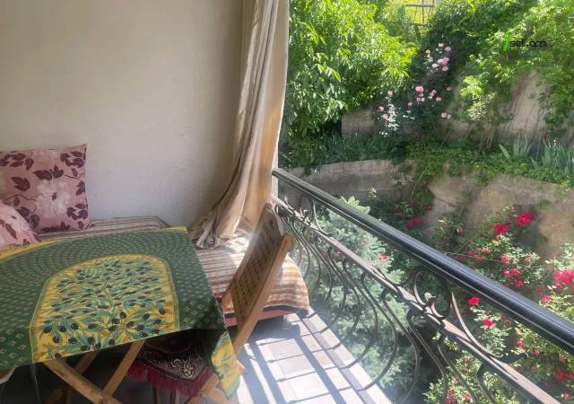 3 սենյականոց բնակարան Մխիթար Հերացի փողոցում, 64 քմ, նախավերջին հարկ, կապիտալ վերանորոգված