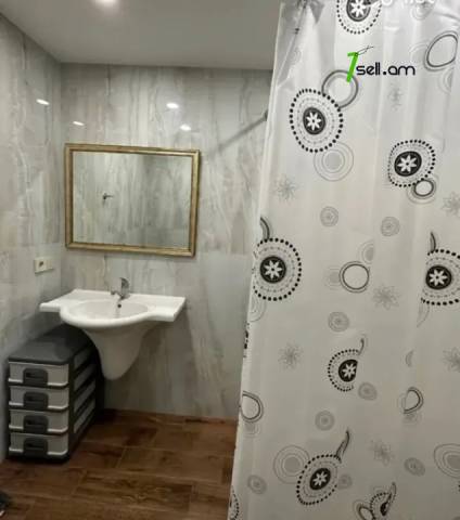 2 սենյականոց բնակարան նորակառույց շենքում Հրաչյա Ներսիսյան փողոցում, 68 քմ, 9/16 հարկ