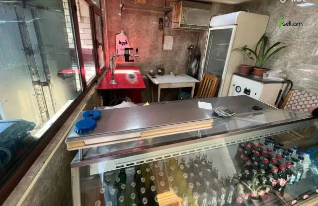 Կոմերցիոն անշարժ գույք Պարոնյան փողոցում կենտրոնում, 130 քմ