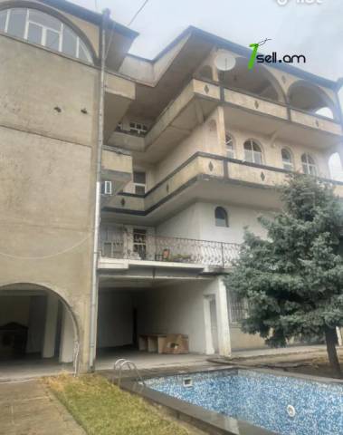 Չորս հարկանի տուն Տիչինայի փողոցում Մալաթիա Սեբաստիայում, 980 քմ, 3+ սանհանգույց