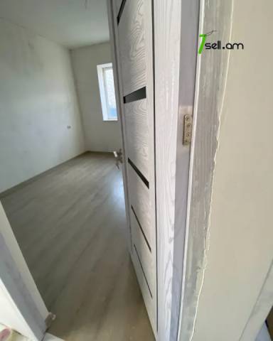 Մեկ հարկանի քարե տուն 22-րդ փողոցում Գեղանիստում, 330 ք.մ., մասնակի վերանորոգում