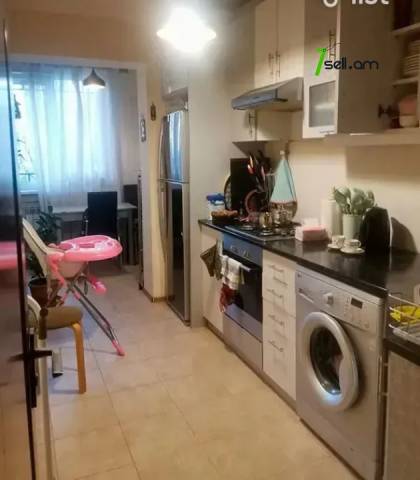 2 սենյականոց բնակարան Հունան Ավետիսյանի փողոցում, 67 ք.մ., 2/9 հարկ, կապիտալ վերանորոգված