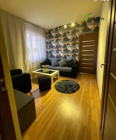 3 սենյականոց բնակարան Տիտոգրադյան փողոցում, 46 ք.մ., 1/9 հարկ, եվրովերանորոգված