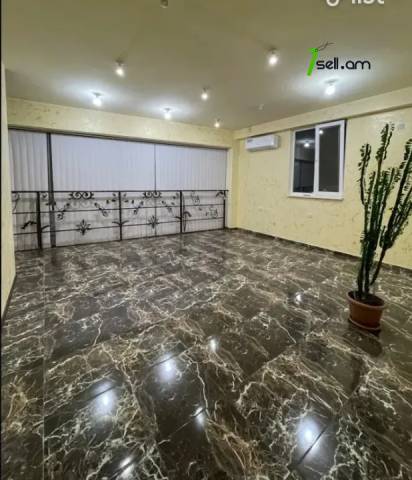 Բազմաֆունկցիոնալ գույք Բաշինջաղյան փողոցում Աջափնյակում, 80 քմ